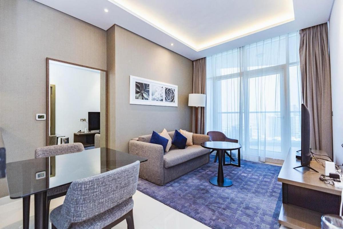 Luxury- 1 Bedroom Downtown Near Burj Khalifa * Dubai